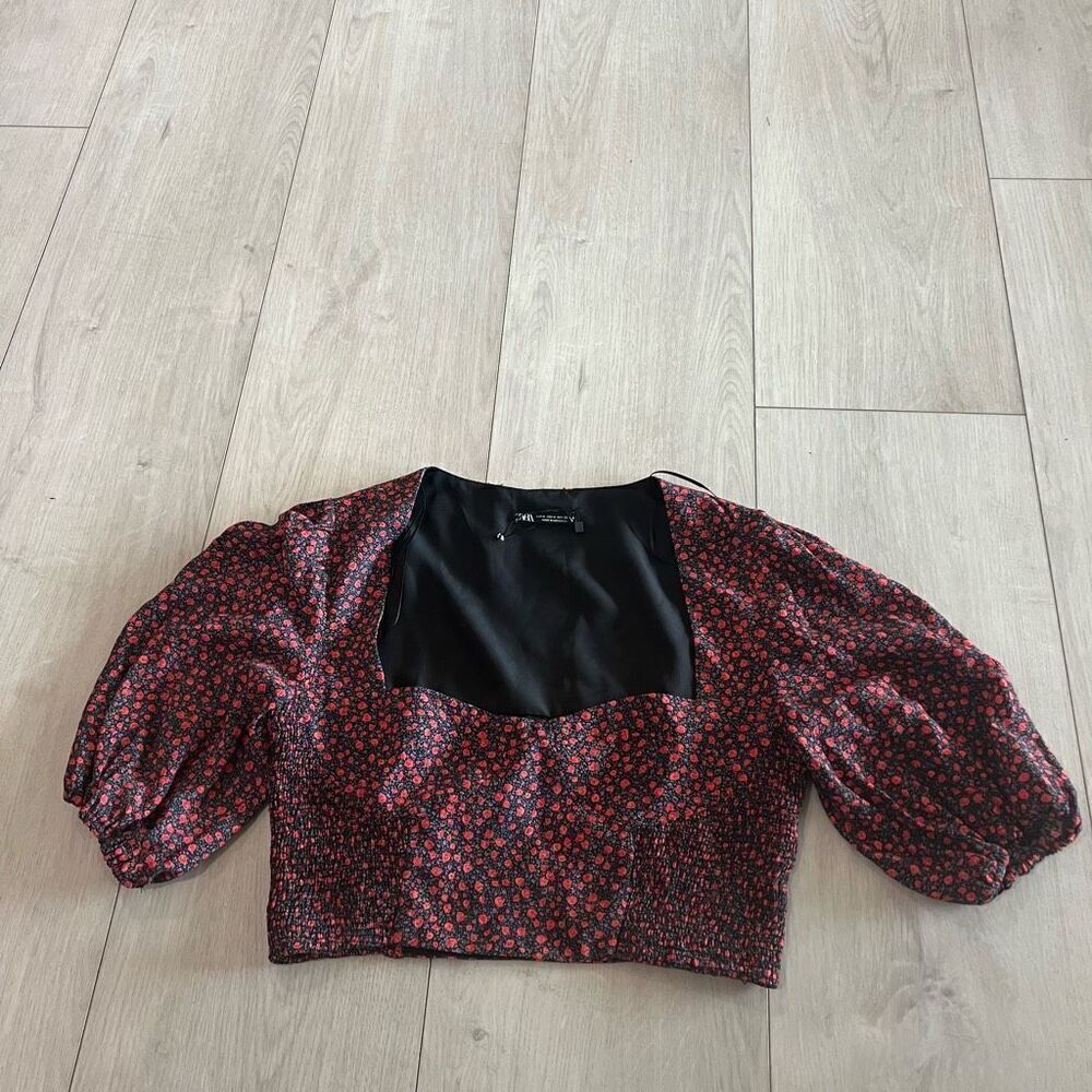 Zara Floral Puff Sleeve Top size M